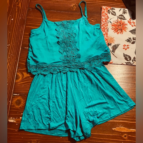 Rue21 Pants - Lace accent flounce top teal romper